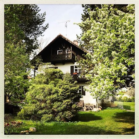Bed Bike & Breakfast, Zimmer Innerhalb Eines Privathauses Mit Gemeinschaftsbad イニング・アム・アマーゼー エクステリア 写真
